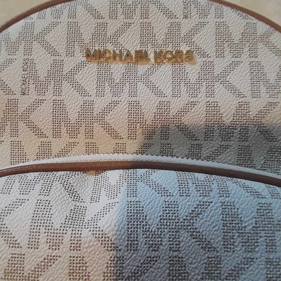 MichealKors back pack